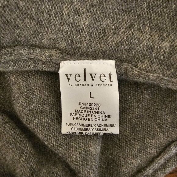 Velvet by Graham & Spencer Bonnie Stripe Cashmere Turtle Neck Sweater Sz L - Picture 7 of 9